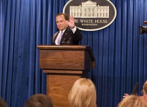 Final farewell: Scott McClennan's last press conference as Bush press secretary. Image courtesy of the White House.